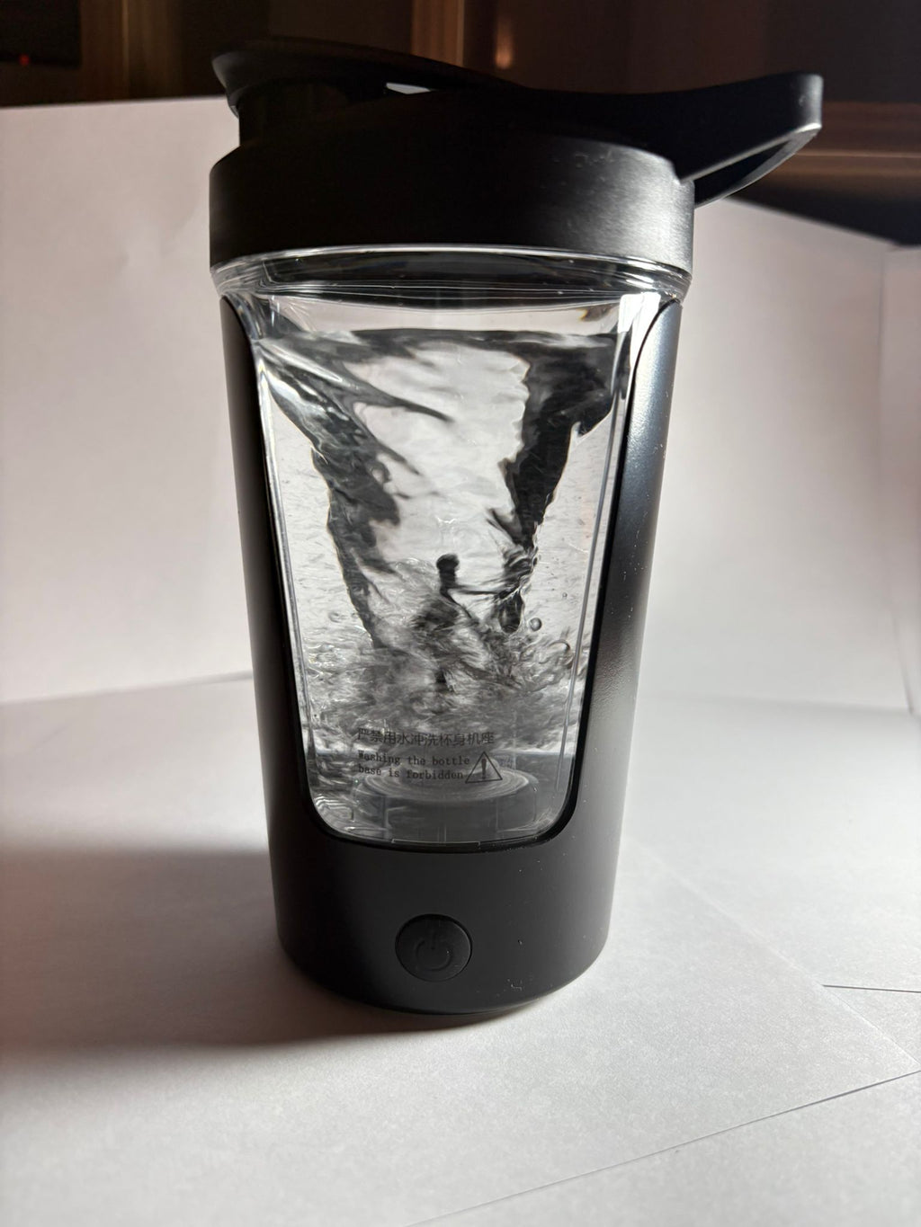 Shaker Electric pentru Proteine – Amestec Rapid și Fără Efort